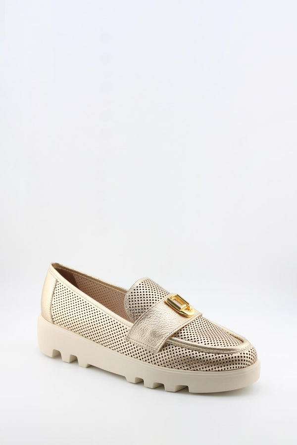 Luz da lua Perforated Chunky Sole Loafer